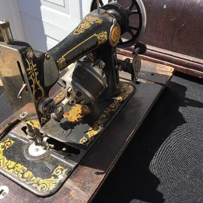 Covered antique table top sewing machine for parts or restoration 20 x 10 x 12â€œ