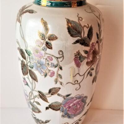 Lot #178  Decorative Asian Style Vase