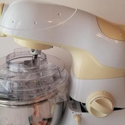 Lot #181  Wolfgang Puck Commercially rated Stand Mixer - gently used