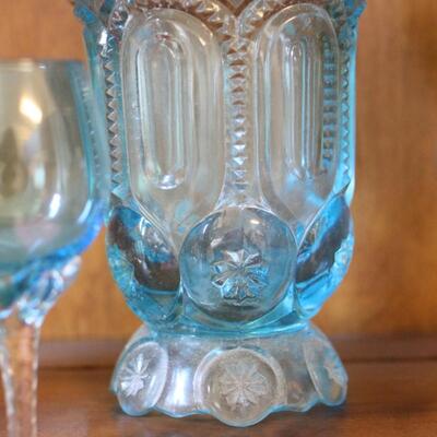 Lot 4 Blue & Green Vintage Glass Pieces