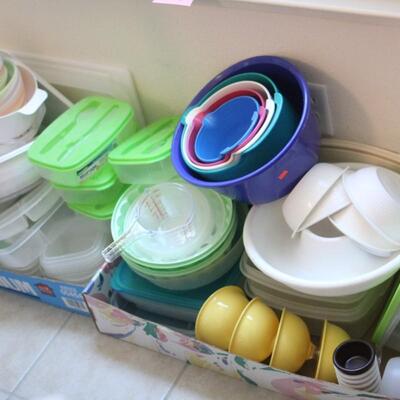 Lot 14 2 Boxes of Tupperware & Plastic Storage, Bowls