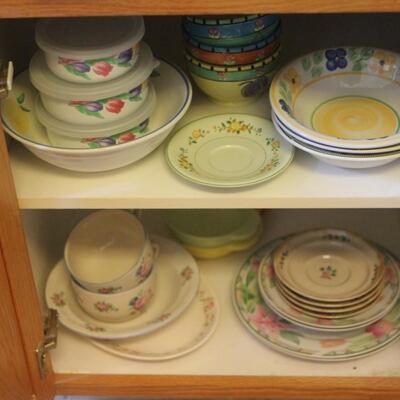 Lot 22 Misc. Floral Ceramic Dishes