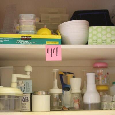 Lot 44 Pantry Plastic Items, Kitchenware & More 