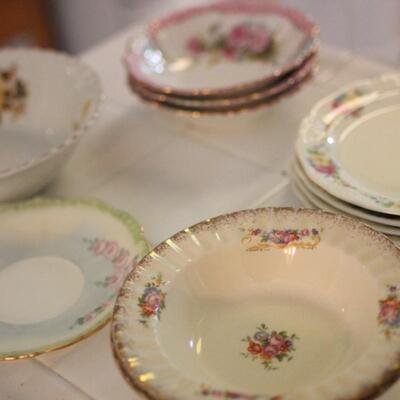 Lot 53 Misc. Vintage Ceramic Dishes