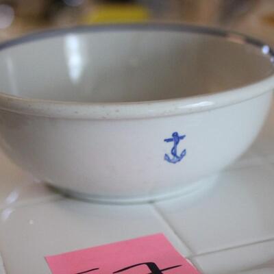 Lot 57 Vintage Tepco WWII US Navy Anchor Serving Bowl