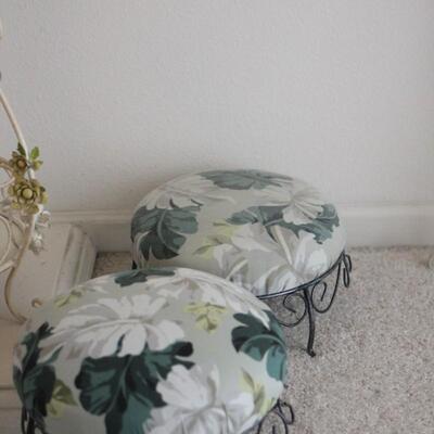 Lot 72 Pair of Footstools Leaf Print 