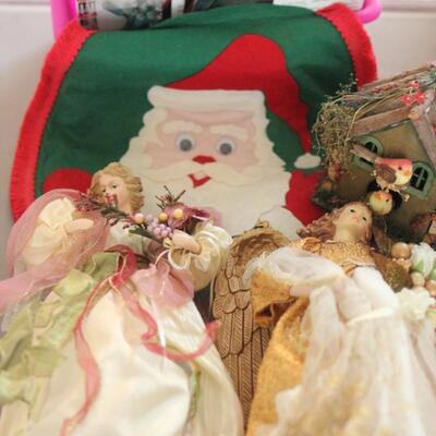 Lot 95 Christmas