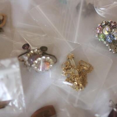 Lot 102 HUGE Earrings Sets Lot - Jewelry #1