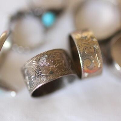 Lot 104 Sterling Silver Rings (most marked)