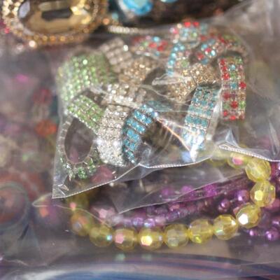 Lot 108 Dress Up/Costume Kids Jewelry