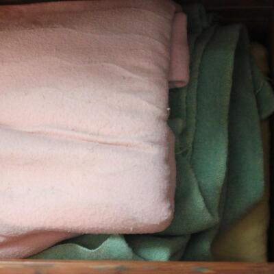 Lot 140 Contents of Chest - Blankets