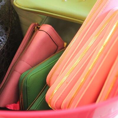 Lot 151 Bin of Wallets & Sm Purses (many NWT)