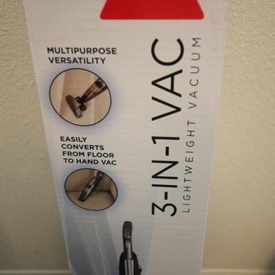 Lot 176 3 Bissell 3-in-1 Vacuums