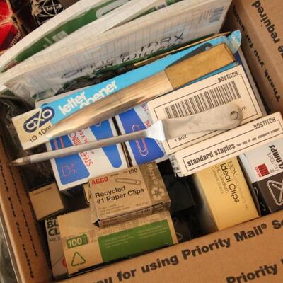 Lot 186 Office Supplies