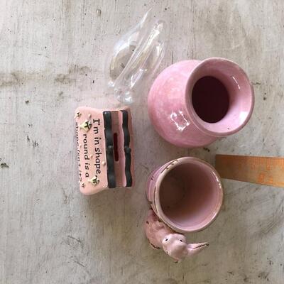 Lot of pink ceramic ware