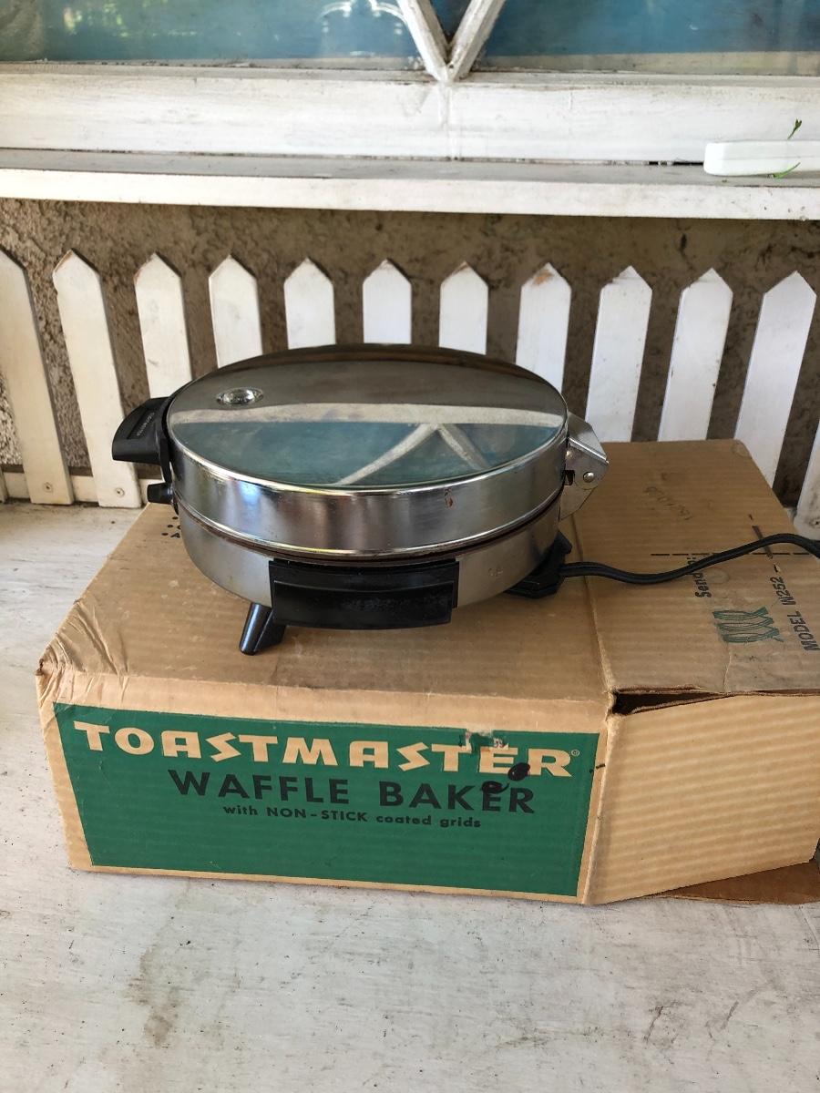 Toastmaster waffle baker untested