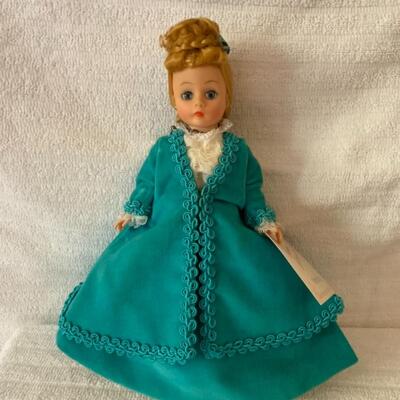 Madame Alexander - Portrettes #1116 Violetta