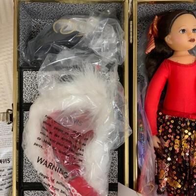 #35 Vintage Horseman Robin Woods Curtain Call Dolls with Trunk 