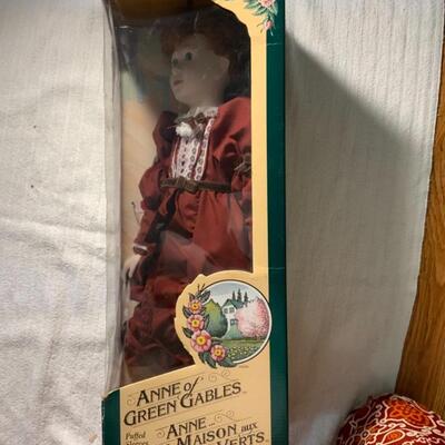 #38 Anne of Green Gables - Ann La Maison aux Pignons Verts 