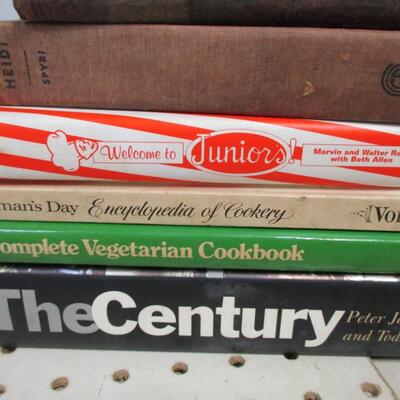 Lot 105 - Variety Of Vintage & Current Books