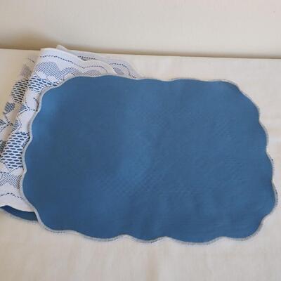 Blue Lace Pattern Placemats