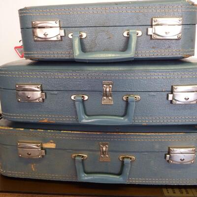 Vintage Suitcases Set of 3