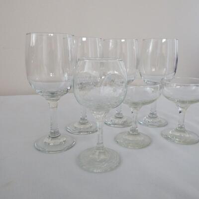 Wine Glasses 