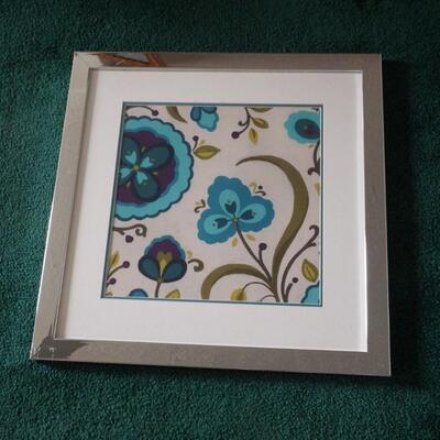 Turquoise Floral Picture 1