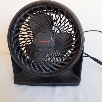 Honeywell Table Fan