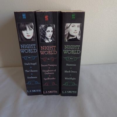 Night World series books