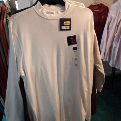 Large lot of Men's Clothing 