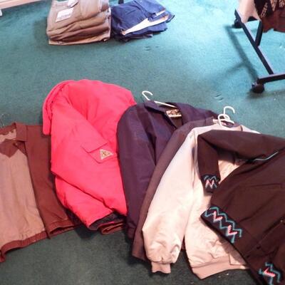 Large lot of Men's Clothing 