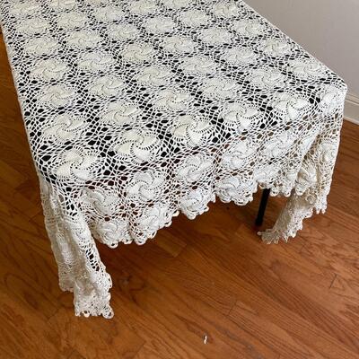 B - Gorgeous Crocheted Coverlet or Tablecloth