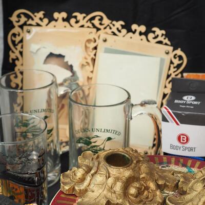 Lot 77 Halloween and other vintage collectibles