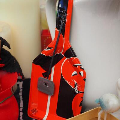 Lot 77 Halloween and other vintage collectibles