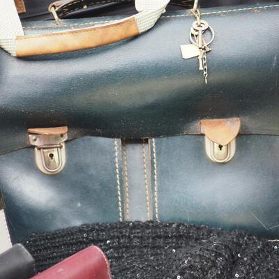 Lot 79 purses, wallets, gloves, scarves