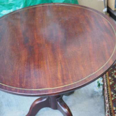 lot 80 Antique Mahogany lift round table, tapestry stool 