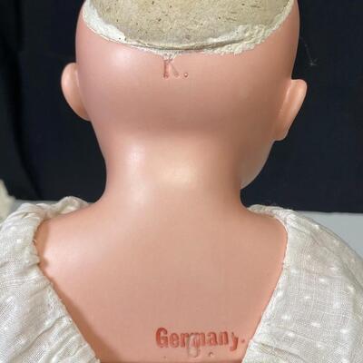 Vintage Porcelain Bust Cloth Body 26