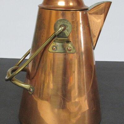 Nice Quality Heavy Copper Coffee Pot Marked Tagus, Made in Portugal.  Read description for more details. 