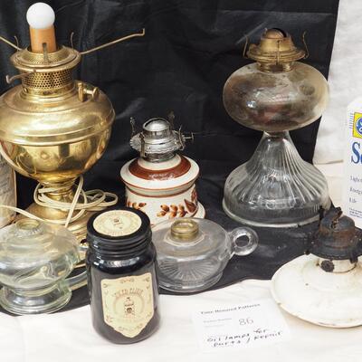 lot 86 oil lamps for parts and repair. 3 lamplight farms 1 Aladdin 1 B&H 2 finger night lights