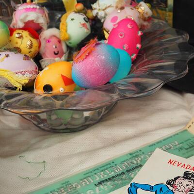 Lot 89 hand painted easter eggs, vintage patches