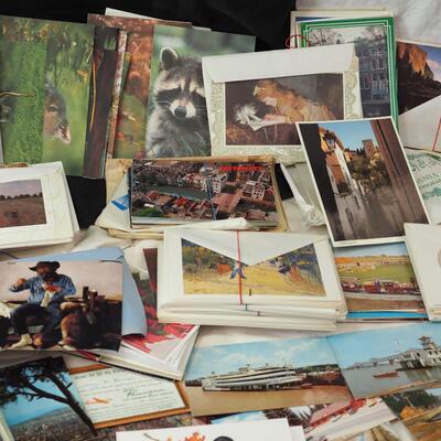 Lot 94 100s of blank greeting cards with envelopes, and postcards