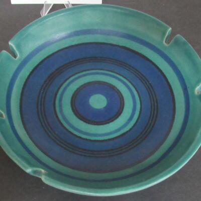  Glidden Golfstream #4013 USA Fabulous MCM Ashtray, Teals, Blues and Black 