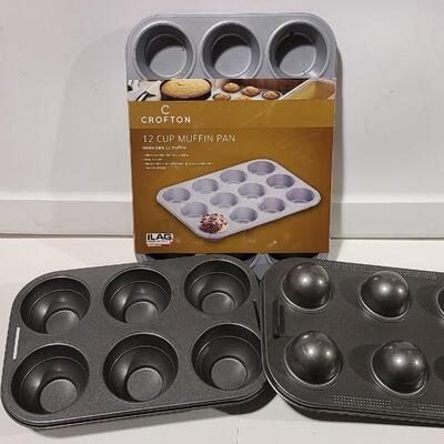 Muffin Cooking Pans -Item #48