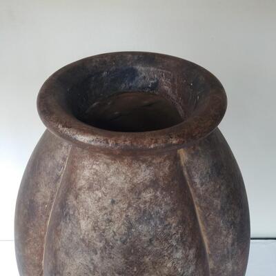 "Masterpiece" floor vase