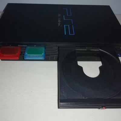 Video game Lot #2-Playstation 2 w/games & controllers