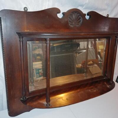 1930's Georgian/Regency-style mirror