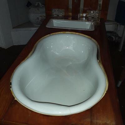 19th Century Villeroy & Boch Complete Bidet Stand