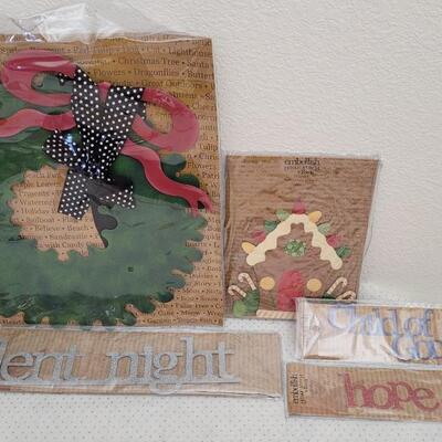 Lot 15: Assorted NEW EMBELLISHMENTS Christmas Accents 