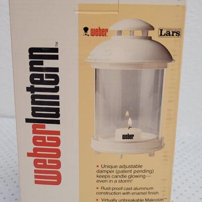 Lot 18: New WEBER Lantern - Outdoor Sporting Hunting